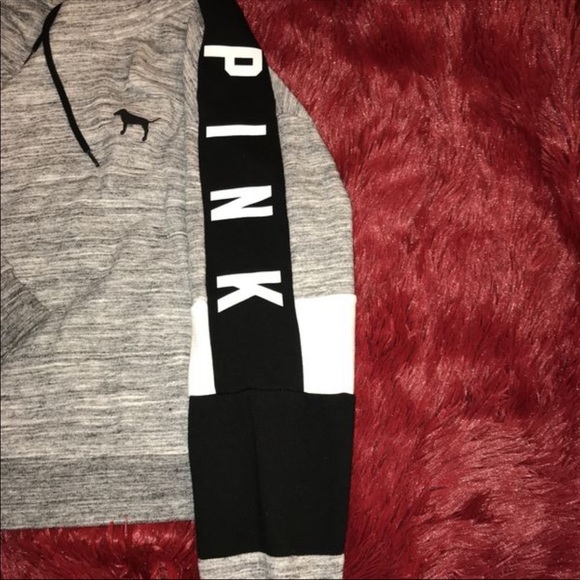PINK Victoria’s Secret sweater- small - Picture 3 of 3
